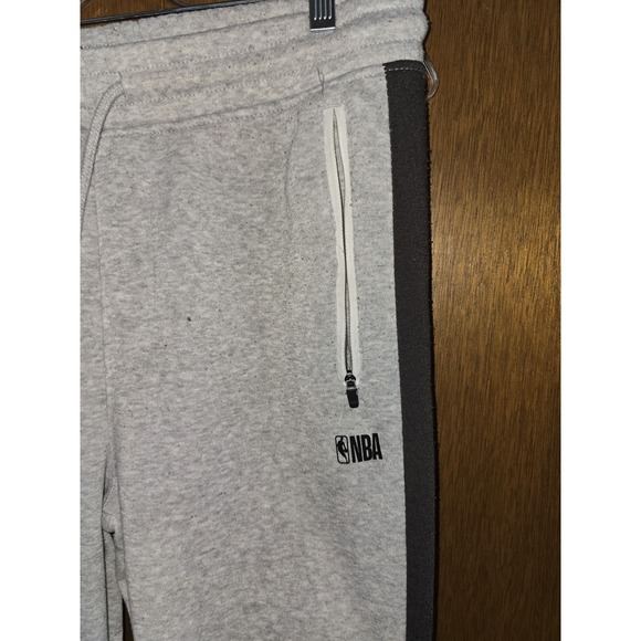 NBA Brand Basketball Jogger Sweat Pants W/Zip Pockets Gray/Black/White SZ:large - Picture 2 of 5